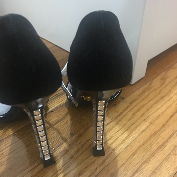 Prada jeweled heels - Picture 5 of 7